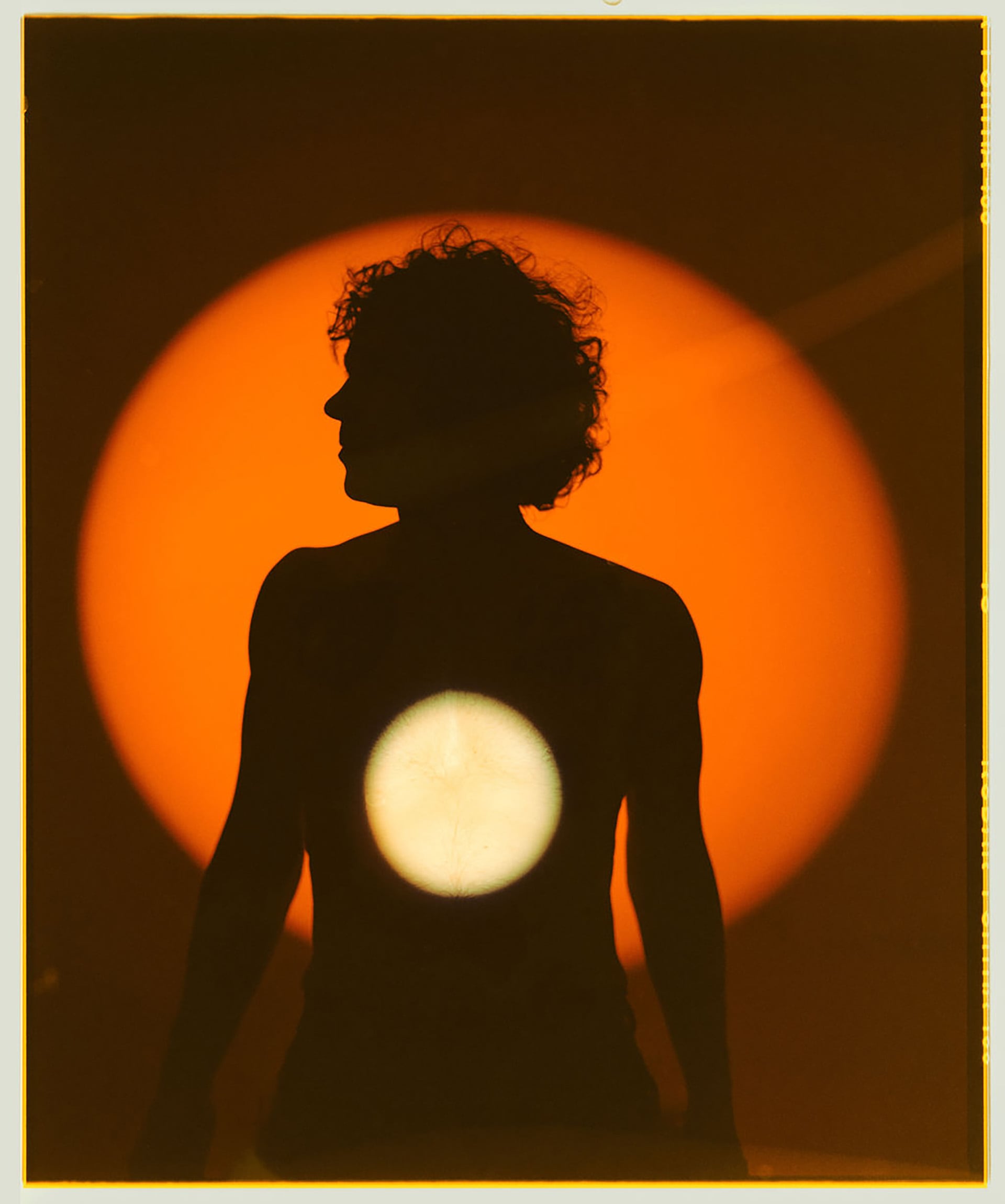 La gráfica de 'Nuevas Mutaciones', la gira con la que Bunbury llegará a Buenos Aires el 4 de noviembre para actuar en el Movistar Arena (Gentileza Prensa - José Girl)