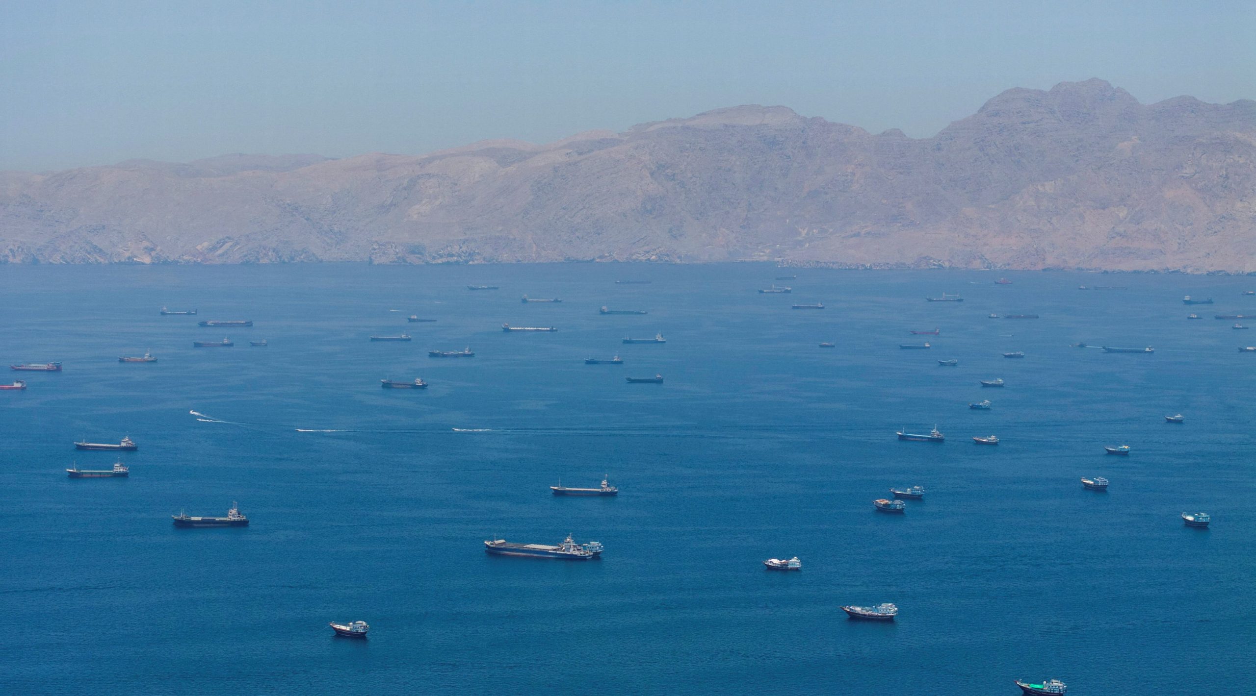 Estados Unidos atacó un barco que intentaba romper el bloqueo y llegar a un puerto iraní