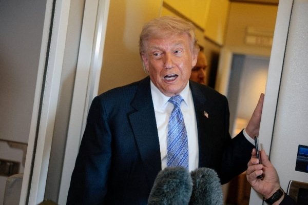 Estados Unidos impidió el ingreso de 84 buques comerciales con destino a Irán desde el inicio del bloqueo en Ormuz