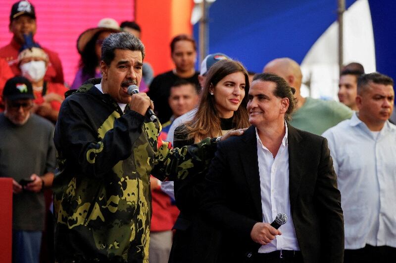 El ex funcionario venezolano y testaferro del ex dictador Nicolás Maduro quedó detenido en Miami sin derecho a fianza mientras enfrenta acusaciones por maniobras para ocultar fondos y realizar transacciones ilícitas (REUTERS/Archivo)