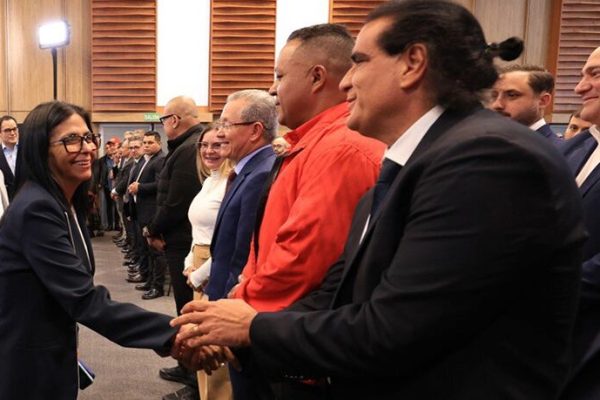 Estados Unidos presentó nuevos cargos por lavado de dinero contra Álex Saab tras su deportación desde Venezuela