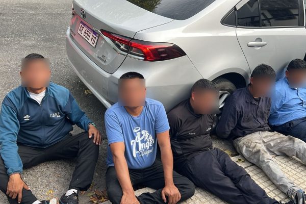 Estafas: cómo operaba la banda de falsos mecánicos que dejó cinco ciudadanos peruanos detenidos