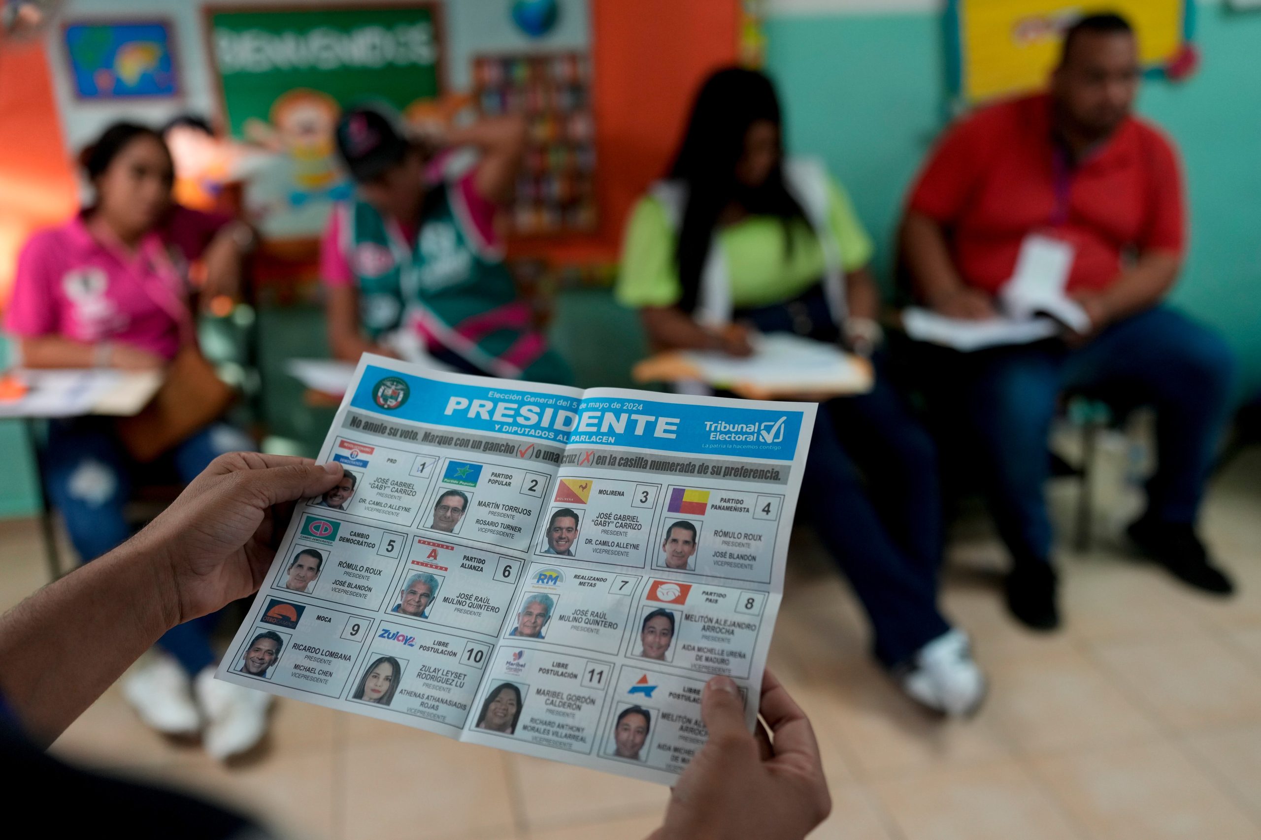 Expresidente panameño Martín Torrijos funda un nuevo partido para competir en las elecciones de 2029