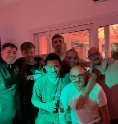 Fiesta sorpresa, brindis y mensajes de amor: así fue el cumpleaños de Darío Cvitanich junto a Ivana Figueiras y amigos