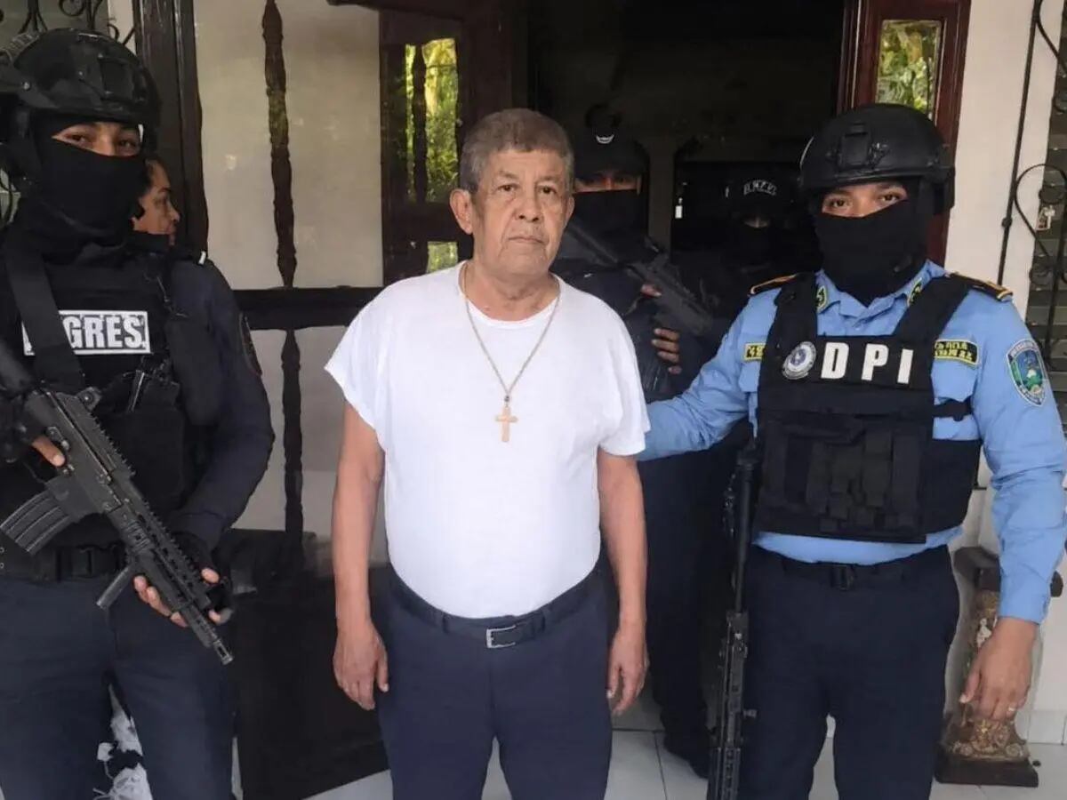 Adán Fúnez fue enviado a prisión preventiva por el caso del asesinato de Juan López. El Poder Judicial dictó auto de formal procesamiento contra tres acusados por asesinato y asociación para delinquir. (FOTO: Cortesía)