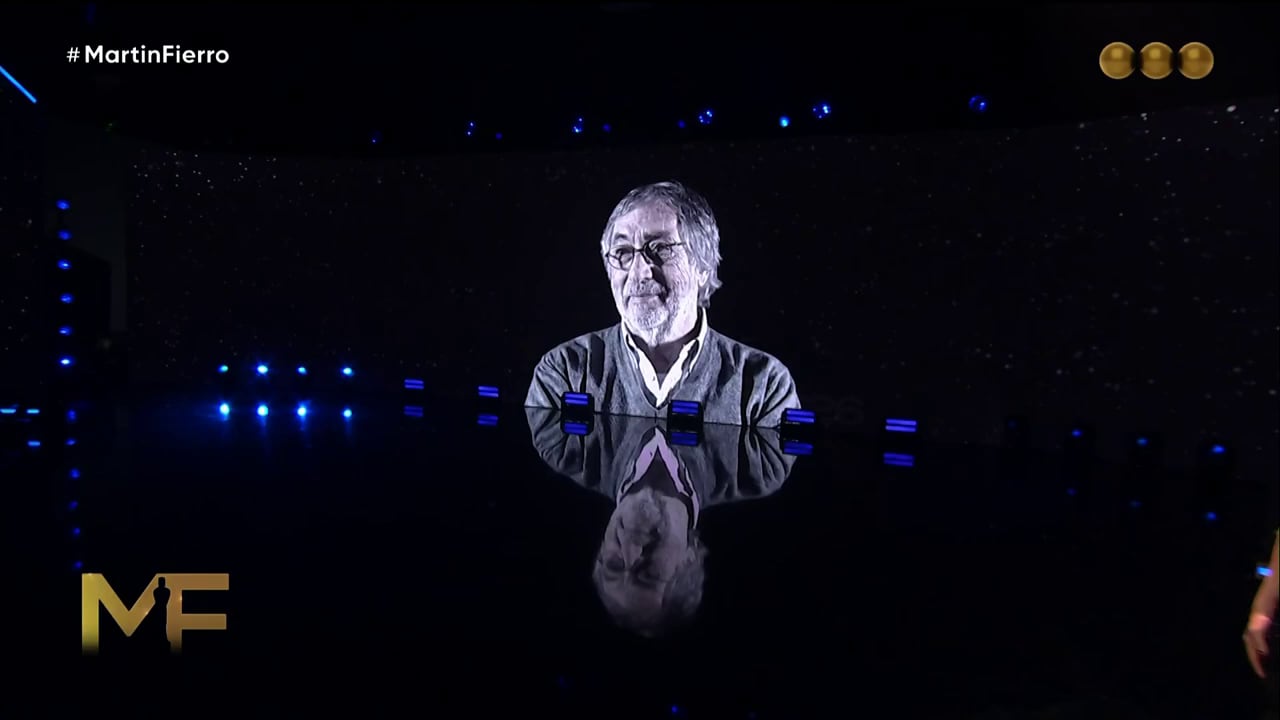 Luis Brandoni fue homenajeado con una de sus frases: “Se vive con la esperanza de llegar a ser un recuerdo”