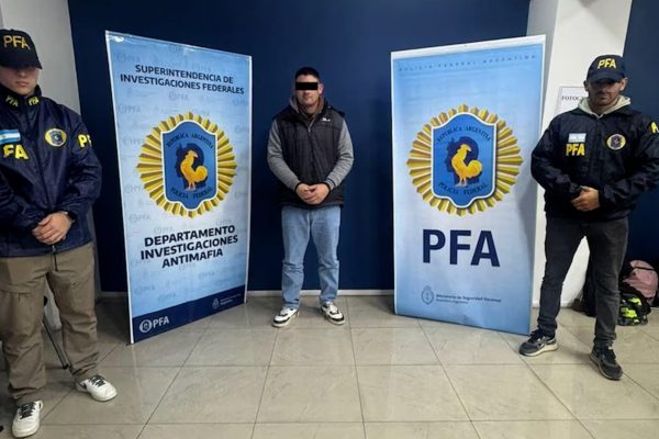 Indagaron a los 13 acusados de integrar la banda que desviaba armas al mercado negro