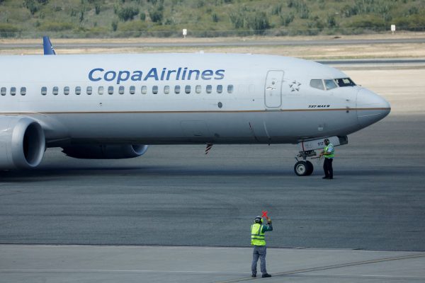 Insólito episodio en Santa Fe: detuvieron a una pareja por intentar tener sexo en un avión