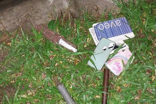 Insólito: un hombre intentó robarle con un arma falsa a dos mujeres policías y fue detenido
