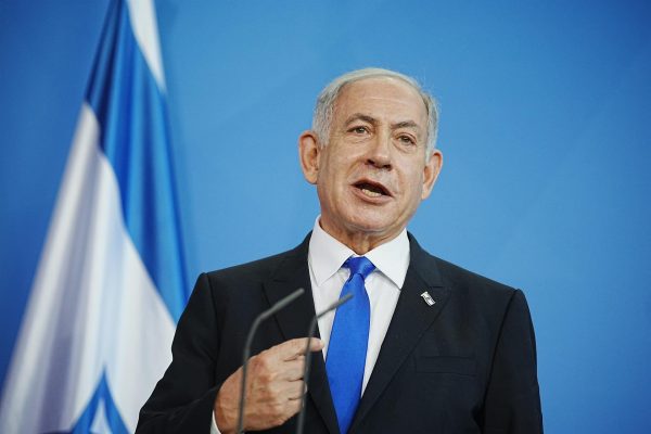 Israel lanzó un ataque aéreo en Gaza contra un alto líder de Hamas