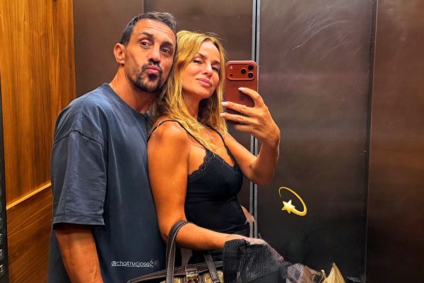 La ácida respuesta de José Chatruc a un detractor de su relación con Sabrina Rojas: “3 meses les doy”
