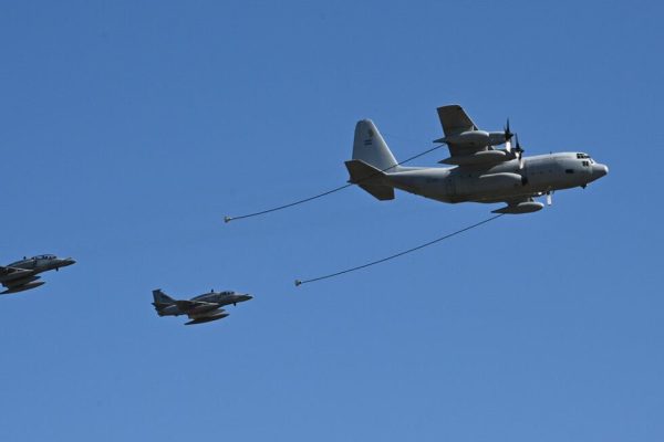 La Fuerza Aérea retiró los históricos A-4AR Fightinghawk tras casi 60 años de servicio