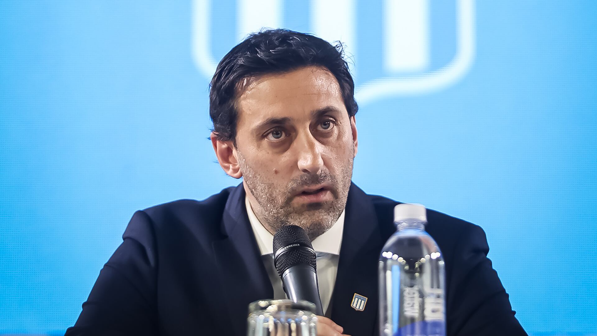 Milito fue contundente a la hora de hablar del arbitraje