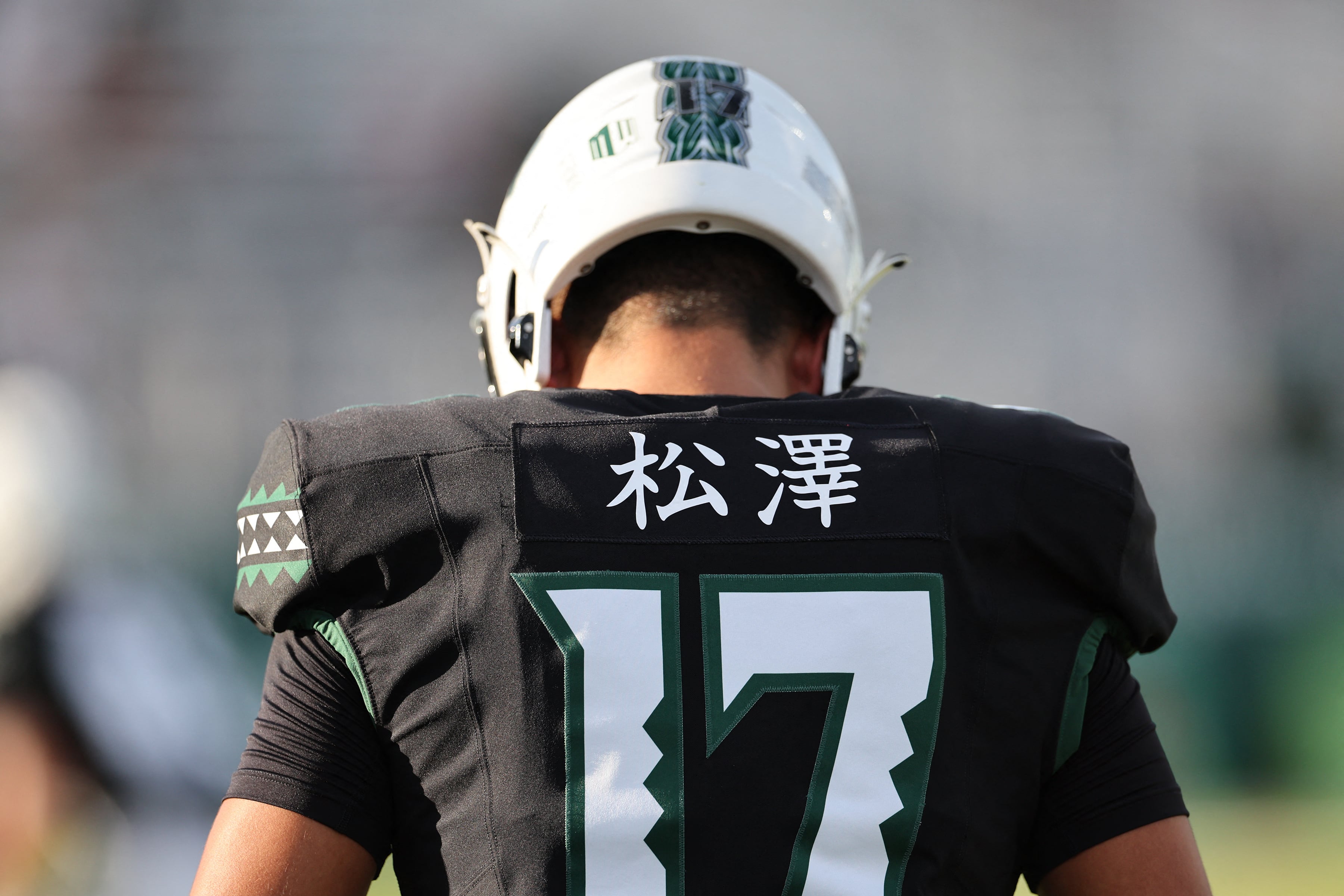 La historia de superación de Kansei Matsuzawa sirve de inspiración para atletas internacionales que buscan un lugar en la NFL y en ligas competitivas (Marco Garcia-Imagn Images)