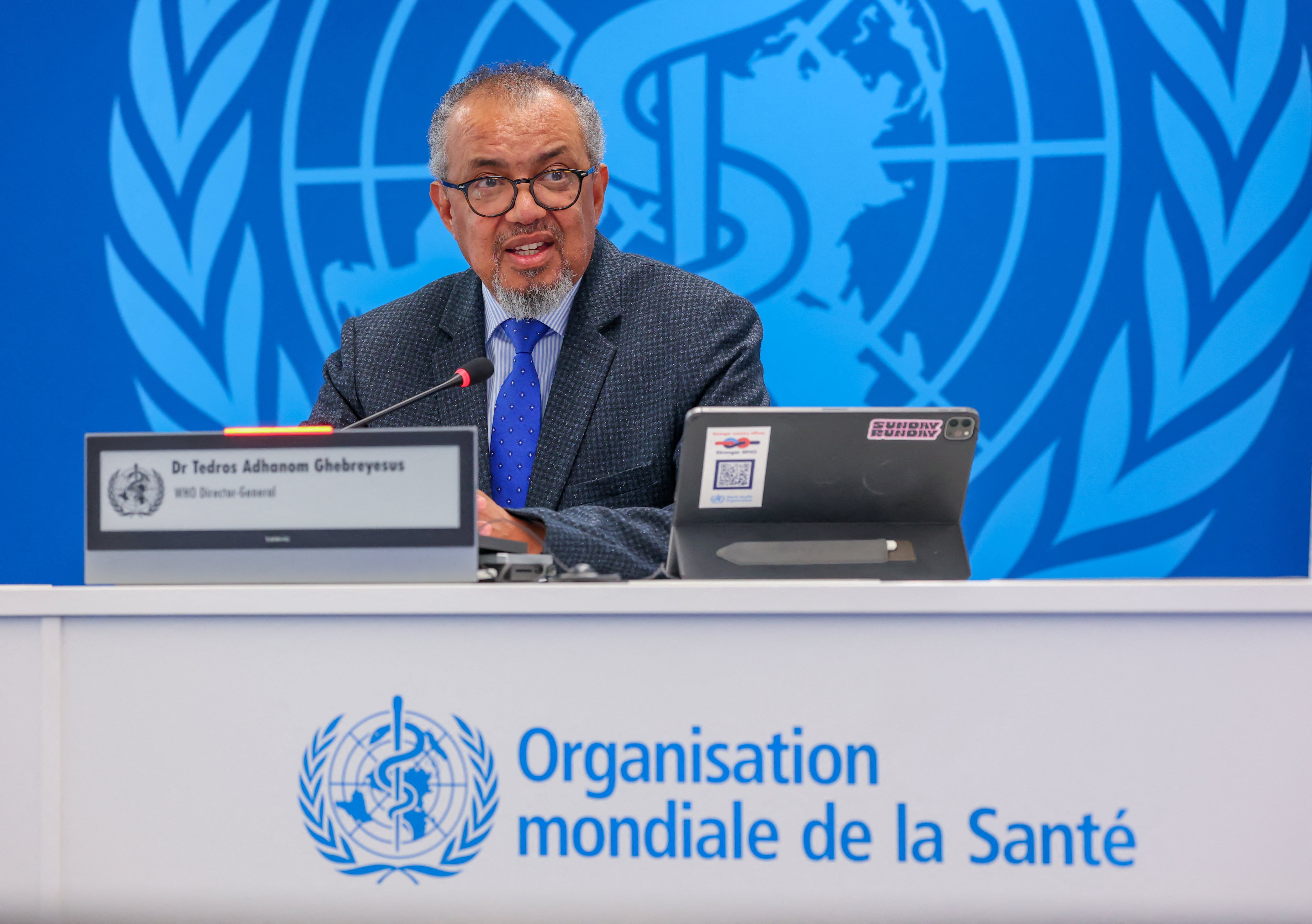 El doctor Tedros Adhanom Ghebreyesus, director de la OMS, descartó que el brote de hantavirus en el crucero MV Hondius represente un riesgo de pandemia global, la transmisión es muy limitada. (REUTERS/Denis Balibouse)