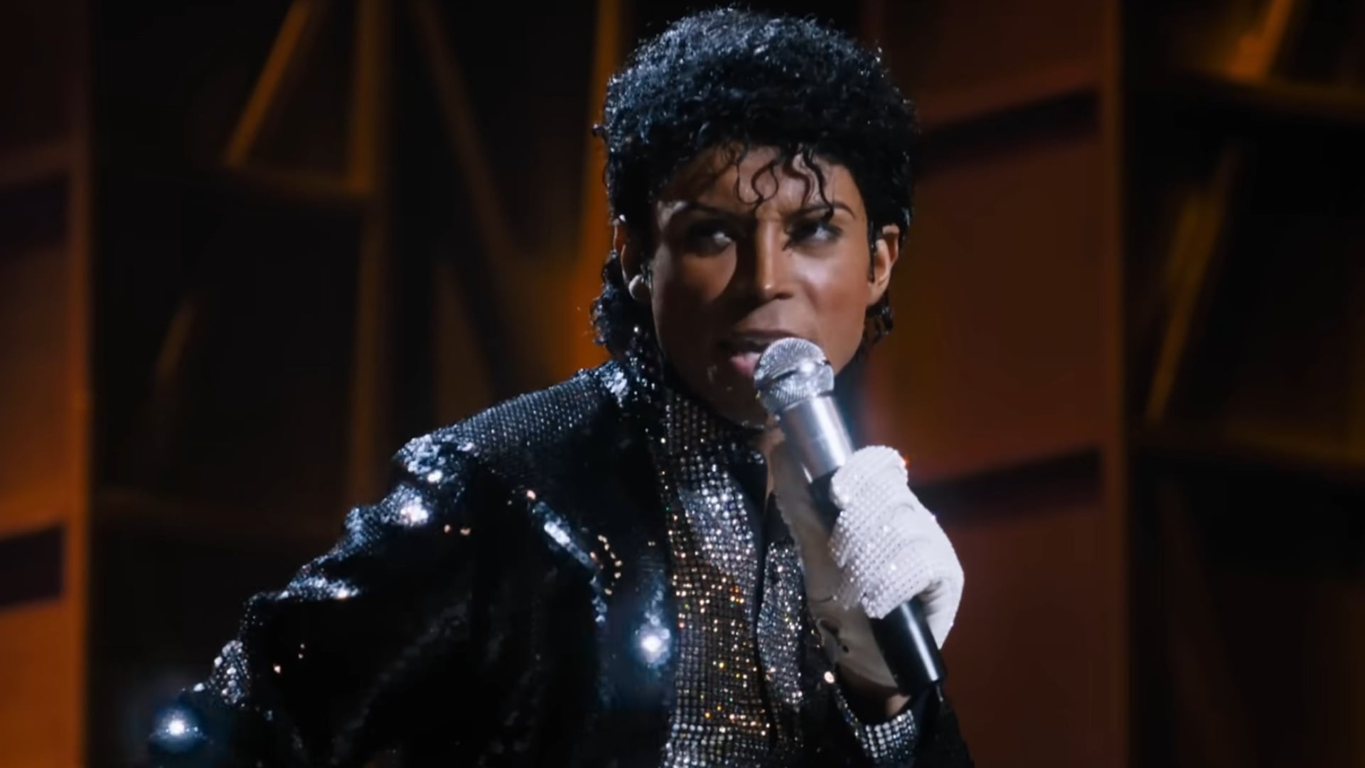Michael consolida la tendencia de las biopics musicales en 2026 y supera a Bohemian Rhapsody en ingresos domésticos, según datos de Comscore. (Captura de tráiler oficial)