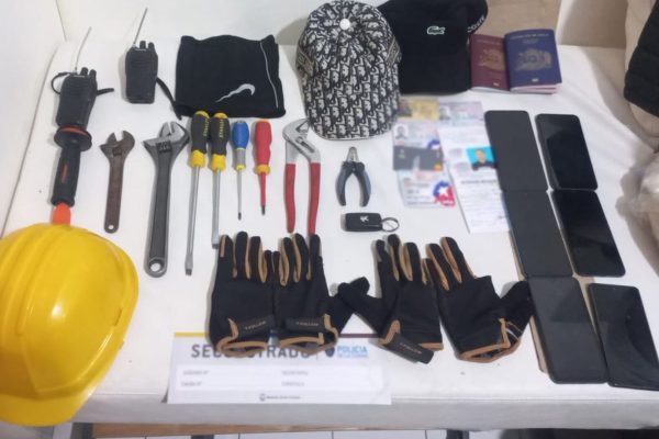 La Policía de la Ciudad detuvo a tres extranjeros por el robo de productos en farmacias
