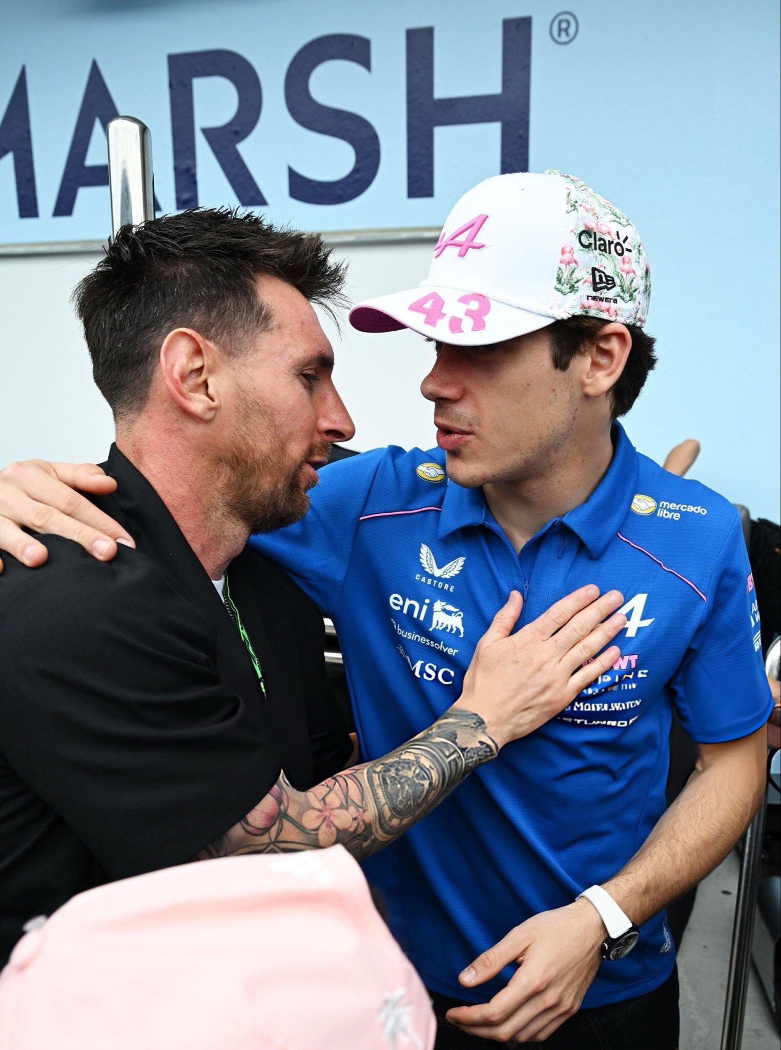 Lionel Messi dijo presente en el GP de Miami y aprovechó la situación para apoyar a Franco Colapinto (@fracolapinto)