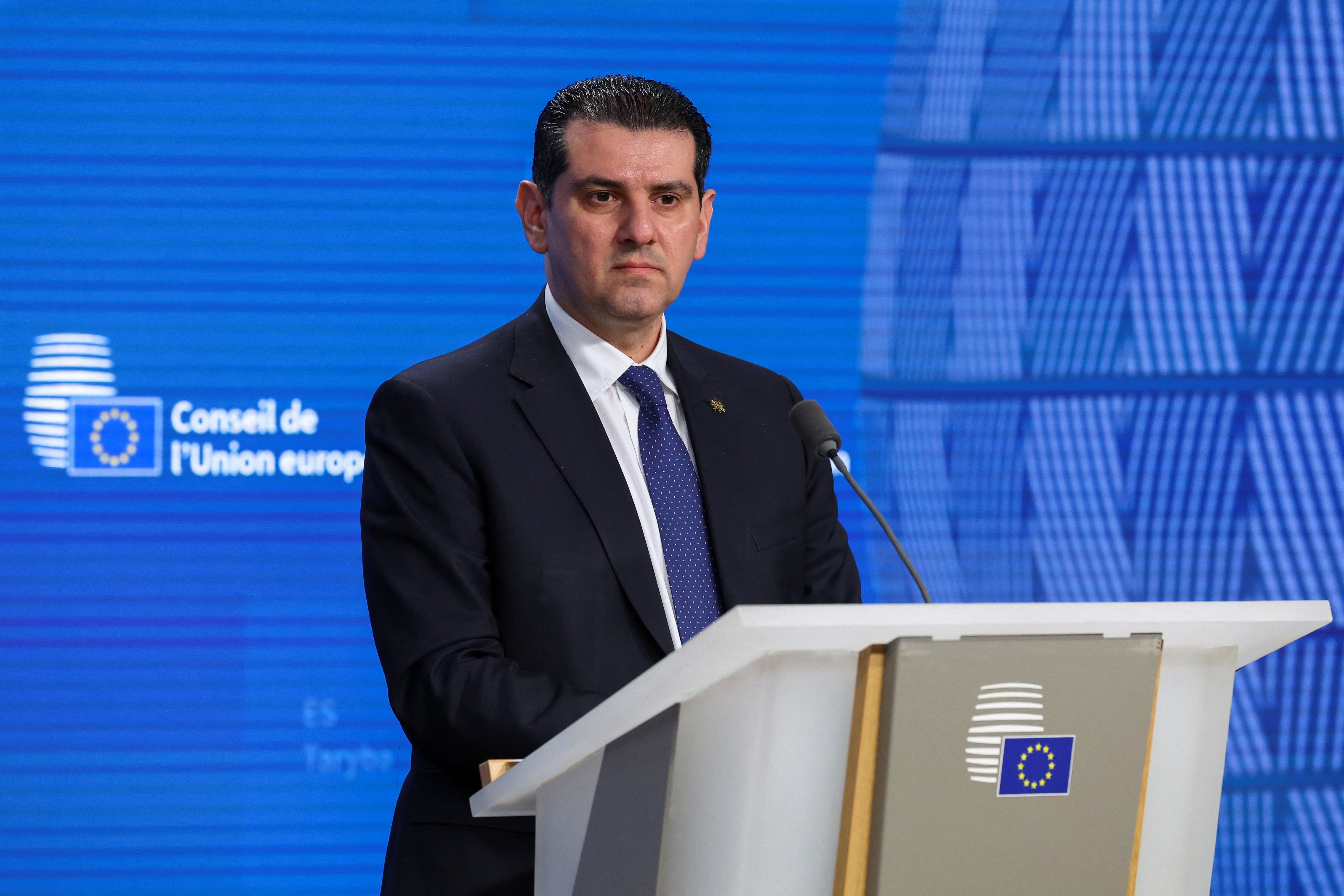 “Hoy, la Unión Europea cumple con sus compromisos”, afirmó en un comunicado el ministro de Energía, Comercio e Industria de Chipre, Michael Damianos, cuyo país ejerce la presidencia rotativa del bloque (REUTERS)
