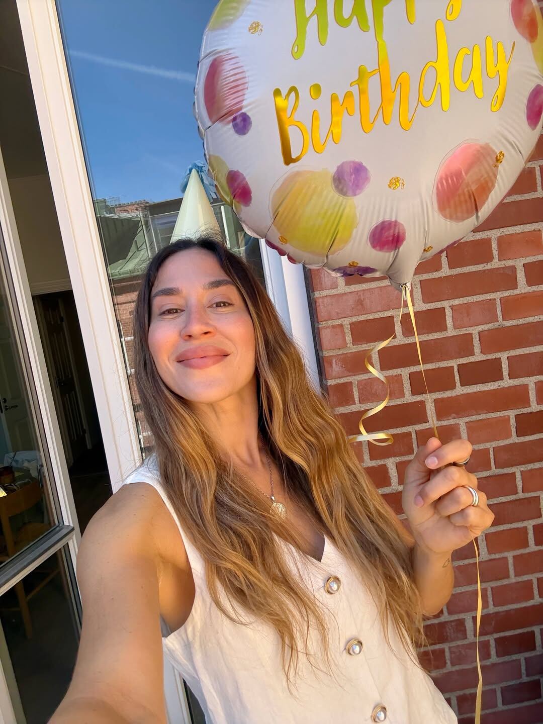 El posteo de Jimena Barón en Instagram recibió miles de mensajes y saludos de celebridades como Alex Caniggia y Mica Tinelli