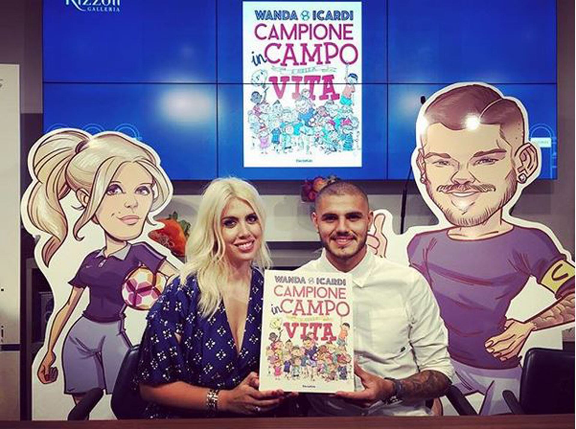 Su faceta literaria: autora del libro Campione in campo e nella vita, donde contó su historia y la de Icardi (Instagram)
