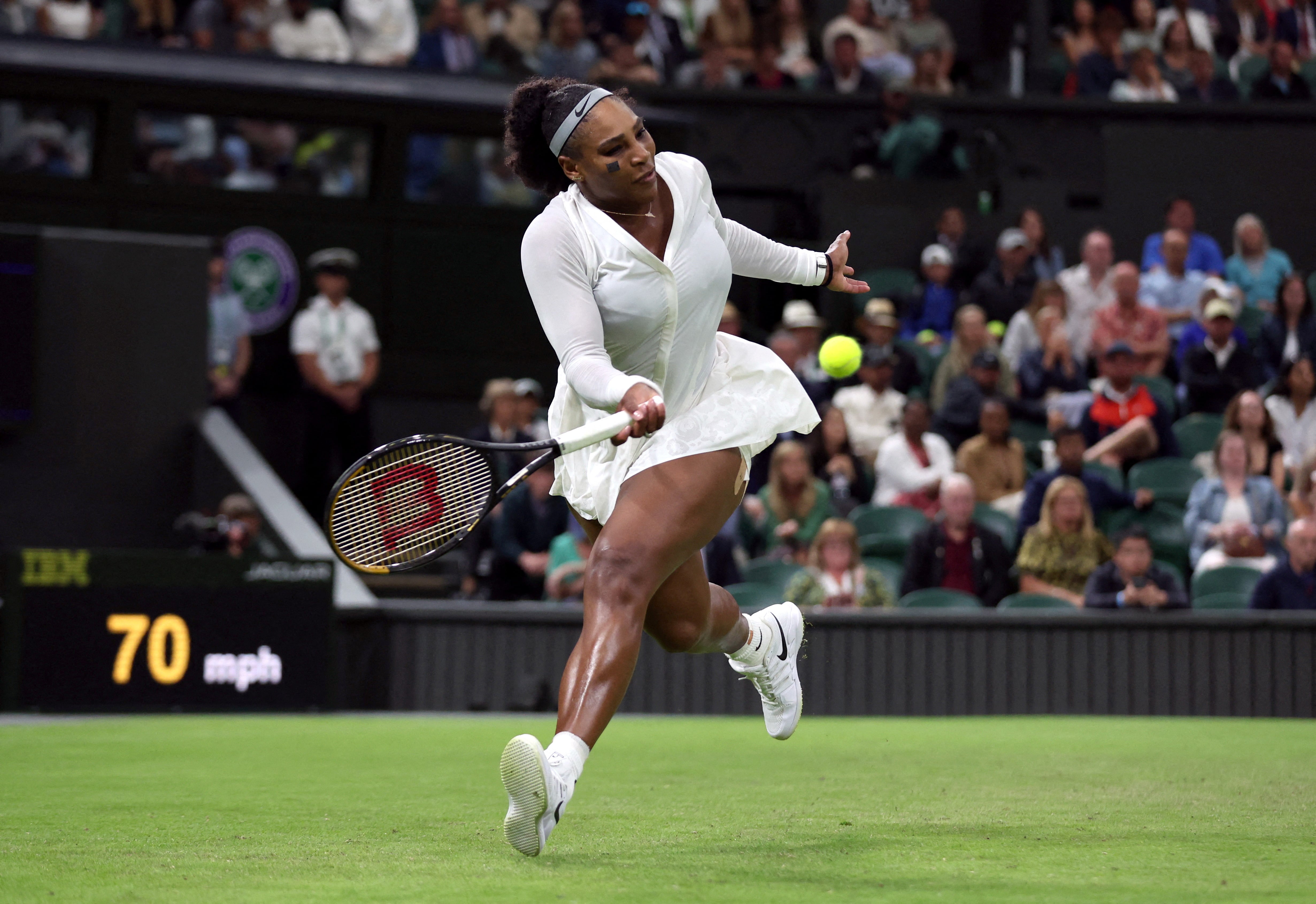 La campeona destaca la importancia de hablar abiertamente sobre fertilidad, congelación de óvulos y los desafíos de la maternidad en el deporte (REUTERS/Matthew Childs)
