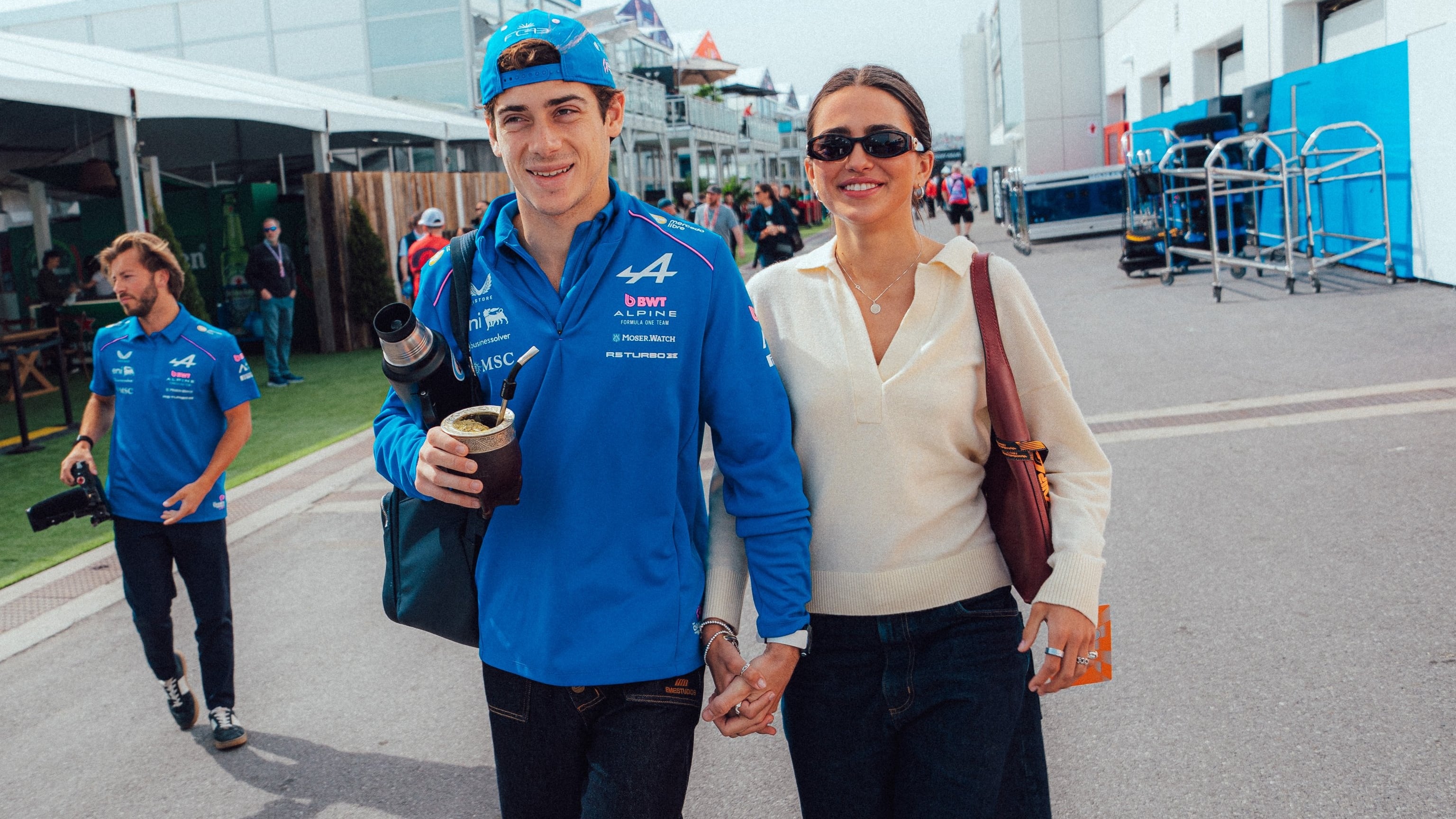 Franco Colapinto y su pareja Maia Reficco (@AlpineF1Team)