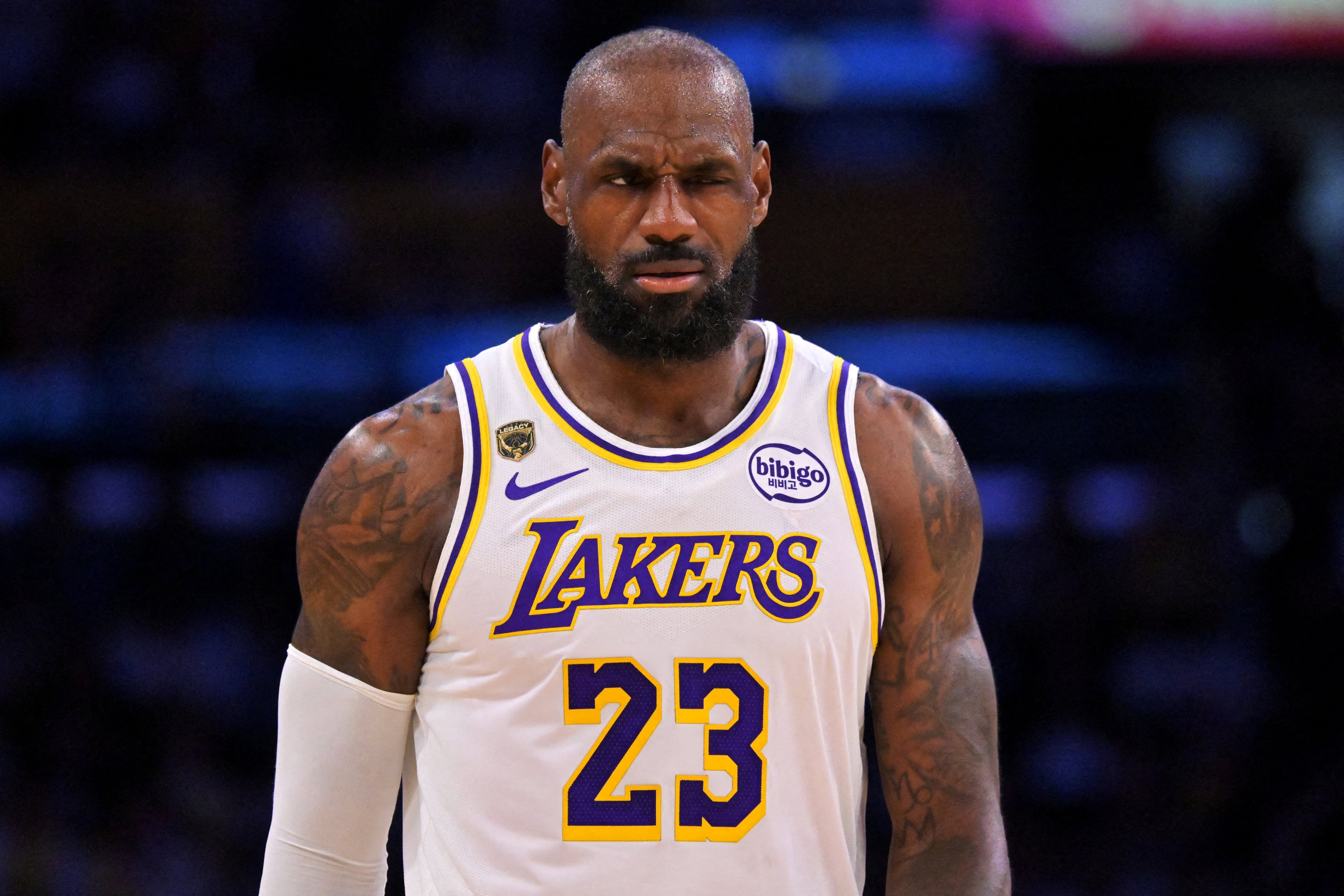 La elección de LeBron James sobre su retiro definirá su legado en la NBA y mantiene expectantes a aficionados y expertos del baloncesto mundial (Mandatory Credit: Jayne Kamin-Oncea-Imagn Images)