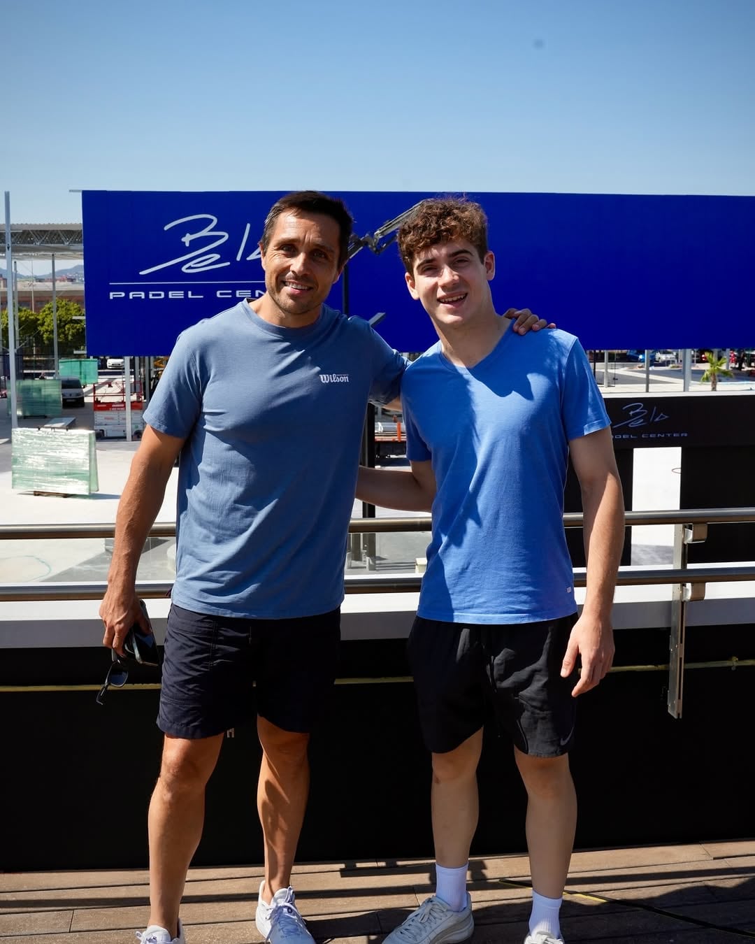 Junto a su amigo Franco Colapinto, al que le aporta toda su experiencia en el alto rendimiento deportivo