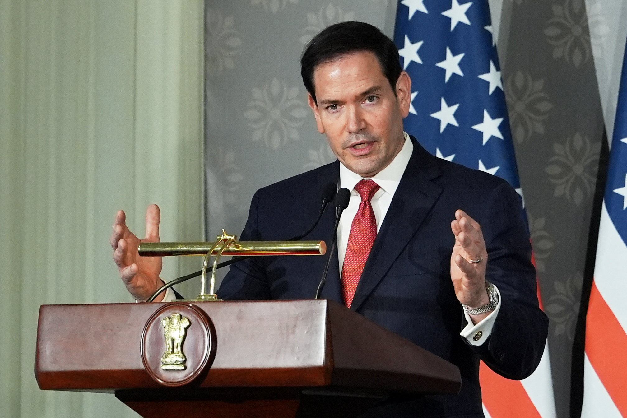 El secretario de Estado de Estados Unidos, Marco Rubio, habla en una rueda de prensa conjunta con el ministro de Asuntos Exteriores de la India, S. Jaishankar, en Nueva Delhi, India (Julia Demaree Nikhinson/Pool vía REUTERS)