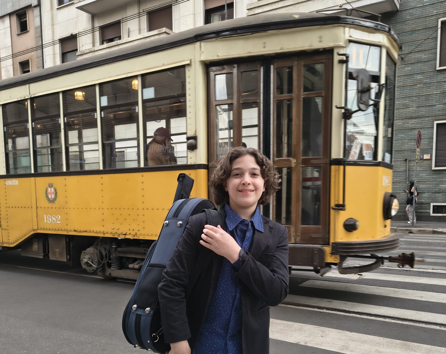 Otra postal de Marcos Carreras en Milán