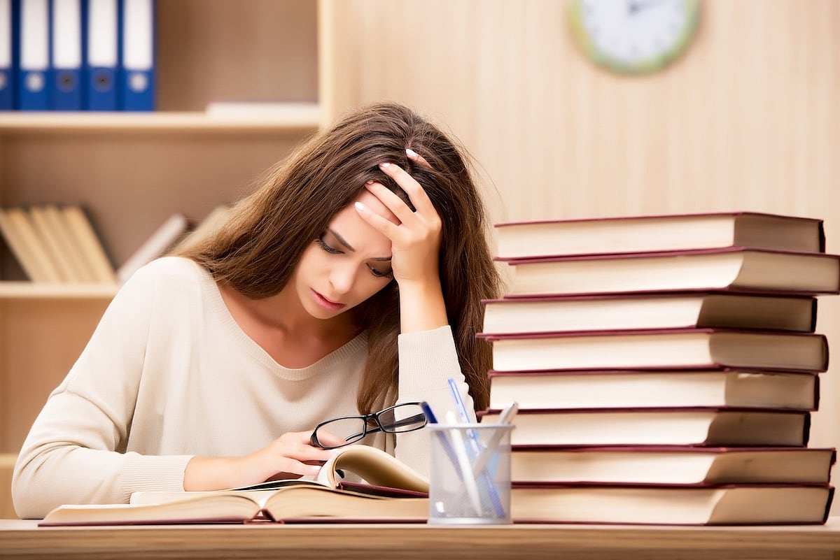 Muchos estudiantes universitarios estadounidenses con psicosis no están recibiendo tratamiento