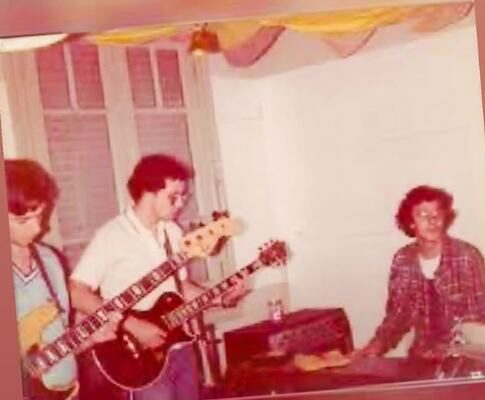 Murió el guitarrista Carlos Murias, compañero de Fito Páez en sus inicios: “Emoción y gratitud por lo que vivimos”