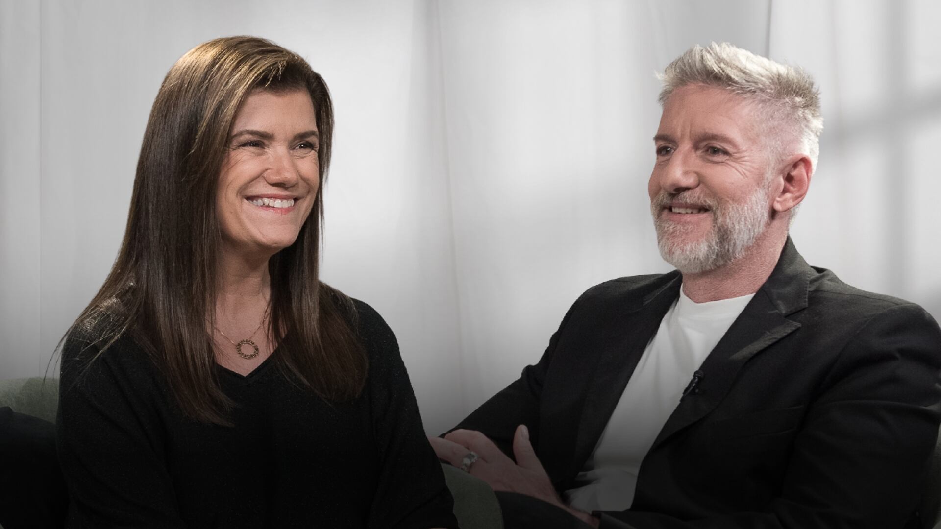 Nada es tan simple, el ciclo de charlas entre Pilar Sordo y Luis Novaresio: ¿Se puede abrir la pareja sin lastimarse?