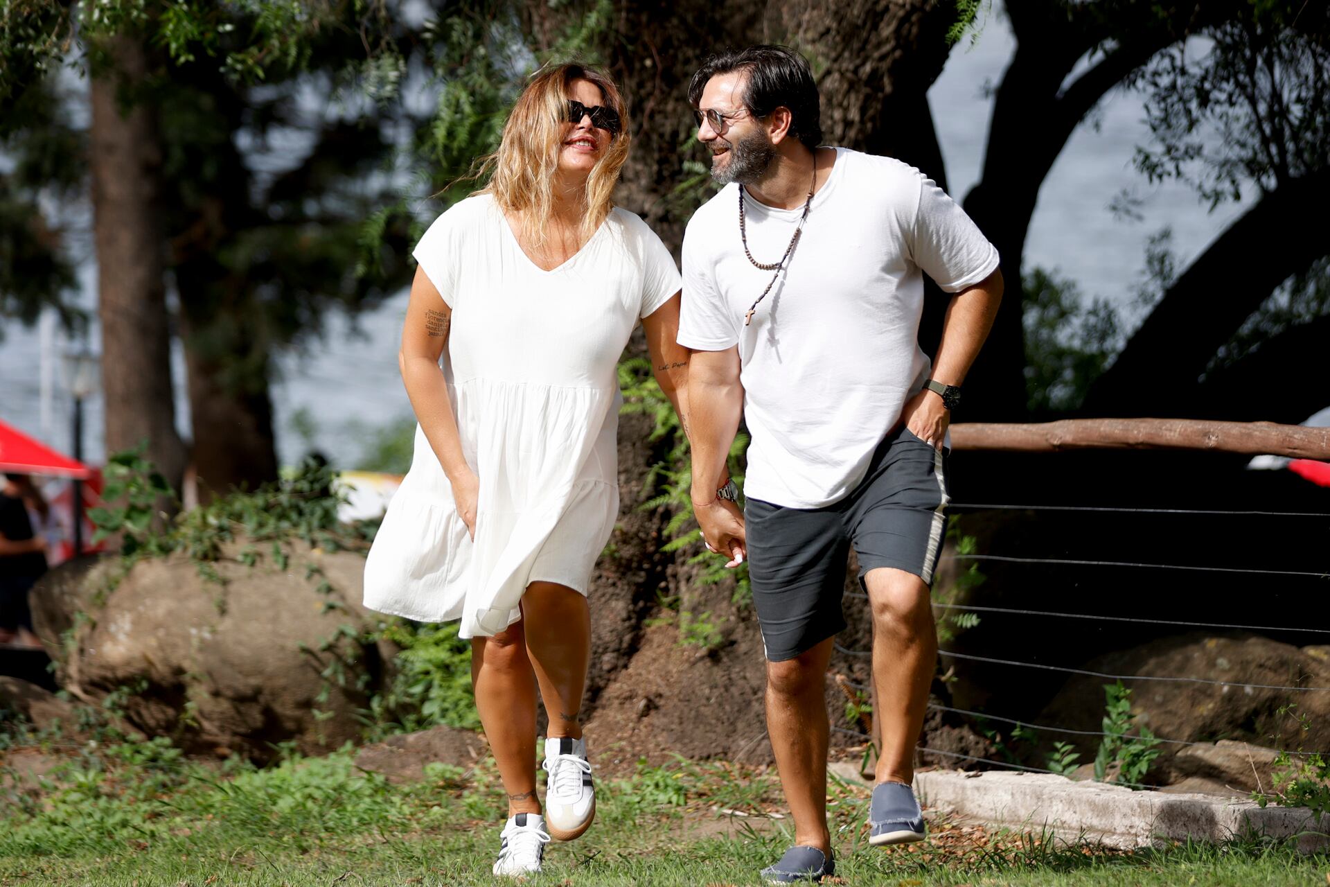 Nazarena Vélez recordó con humor el incómodo momento de pareja que vivió: “La culpé a la perra”