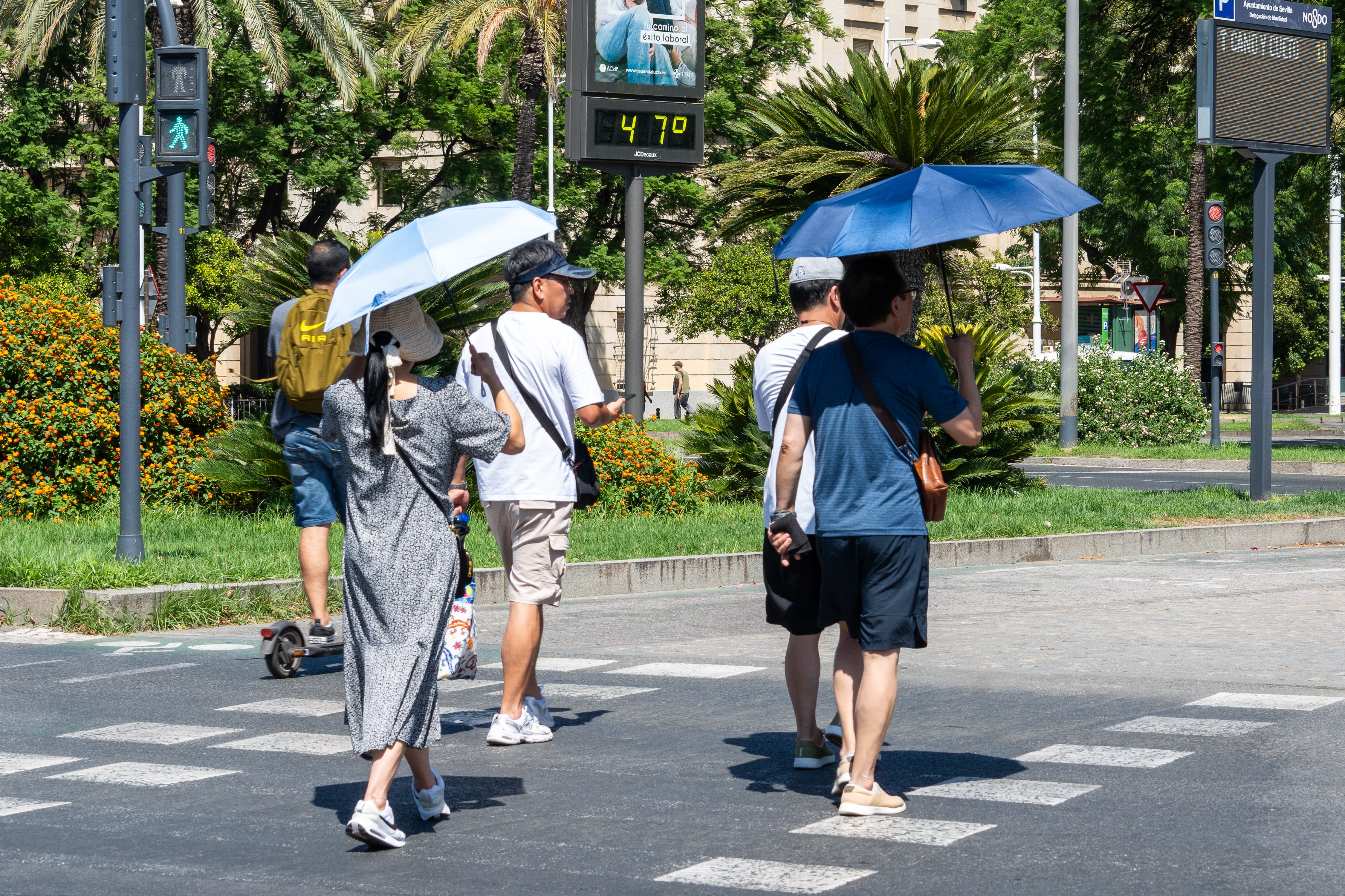 La llegada de una masa de aire cálido tras una semana de bajas temperaturas preocupa a autoridades y ciudadanos - Europa Press