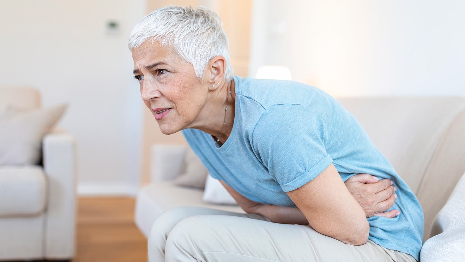 La gastritis implica la inflamación de la mucosa del estómago y puede provocar dolor y molestias digestivas Crédito Freepik