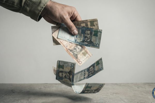 República Dominicana: dinero circulante cae RD$44,115 millones en el primer cuatrimestre de 2026, según el Banco Central