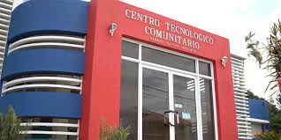 Las participantes recibieron capacitación en inteligencia artificial, ciberseguridad, manejo de drones y habilidades blandas, preparándolas para los retos del sector tecnológico. (Cortesía: Gobierno de República Dominicana)