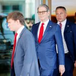 Scott Bessent se reúne en Seúl con una delegación china para retomar las negociaciones comerciales antes del encuentro entre Trump y Xi