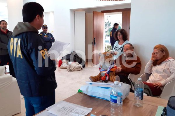 Secta del porno sado: procesaron por trata de personas a tres miembros clave de la Escuela de Yoga Buenos Aires