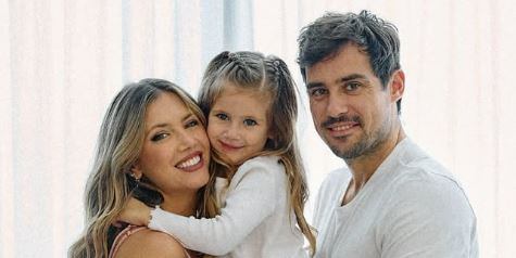 Stephanie Demner y Guido Pella esperan su segundo hijo y lo anuncian con emotivas fotos familiares (Instagram)