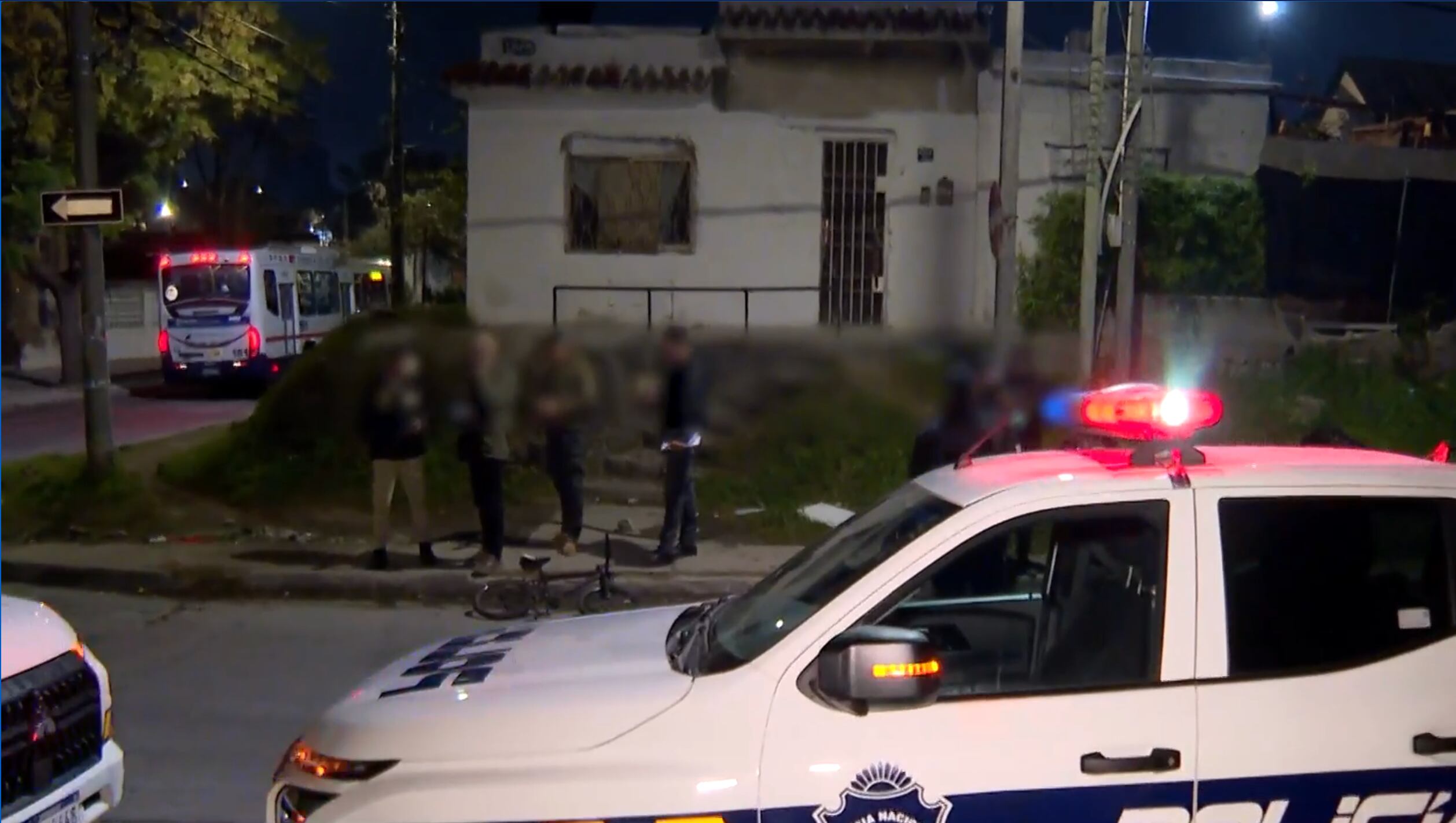 Triple crimen en boca de droga en el barrio Cerro de Montevideo (Captura Telenoche/Canal 4)