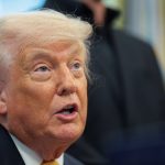 Trump dijo que destructores de Estados Unidos repelieron un ataque iraní en Ormuz y advirtió con una respuesta “mucho más violenta” si no hay acuerdo