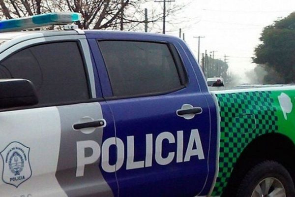Un automovilista embistió a un repartidor en La Plata, escapó y ahora es buscado por la Policía