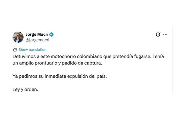 Un motochorro escapó a toda velocidad por Boedo, perdió el control y fue detenido: el video desde cámara en el casco del oficial