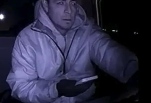 Video: robaron un camión en Vaca Muerta, quedaron filmados y la empresa ofrece $2 millones de recompensa
