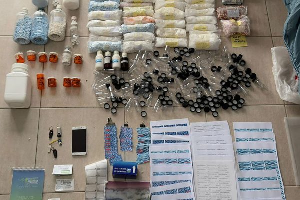 Villa Devoto: robaban cables, fueron descubiertos bajo tierra y terminaron detenidos