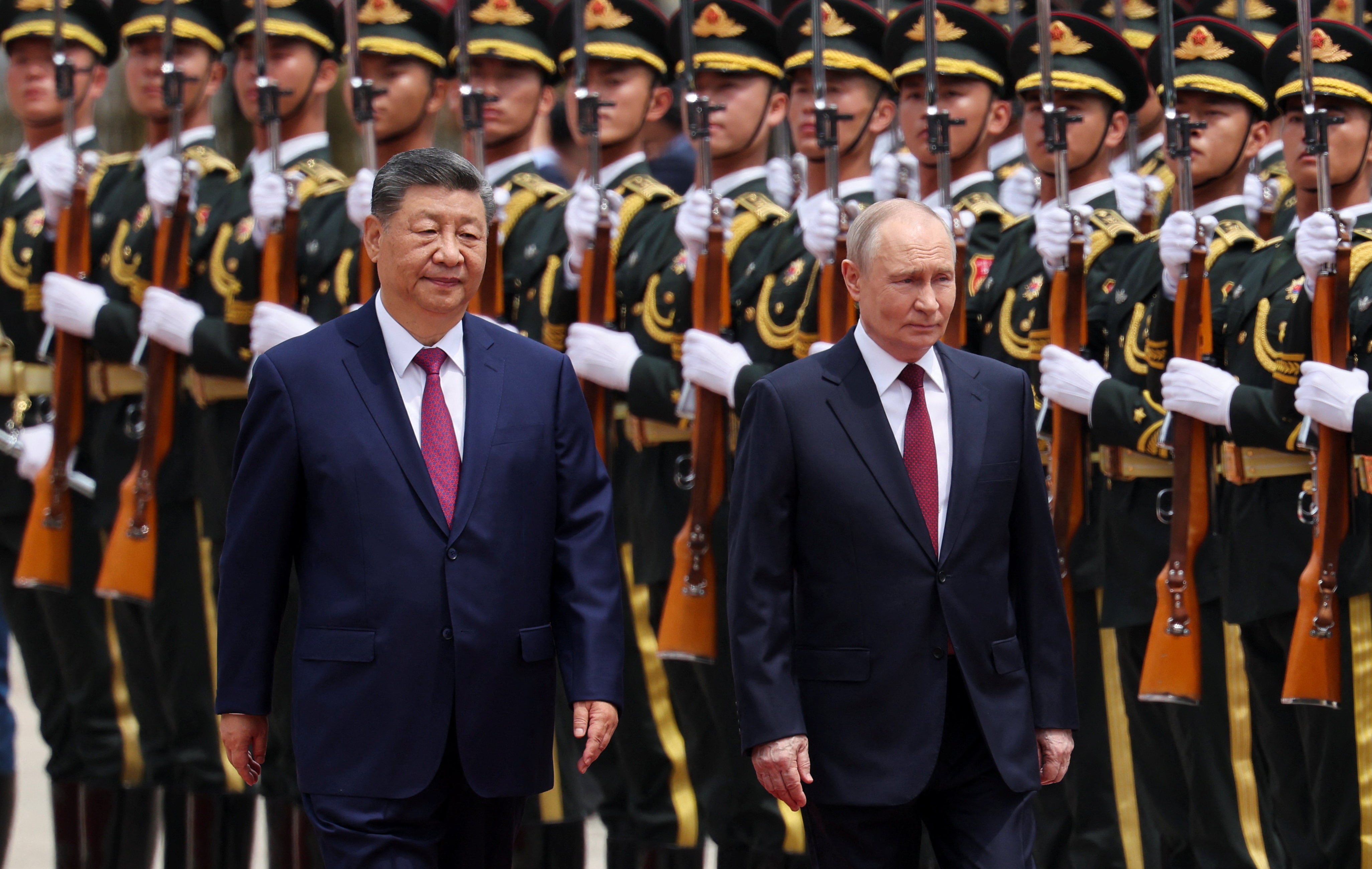 Vladimir Putin se reúne con Xi Jinping en Beijing para reforzar la cooperación estratégica y energética entre Rusia y China (REUTERS)