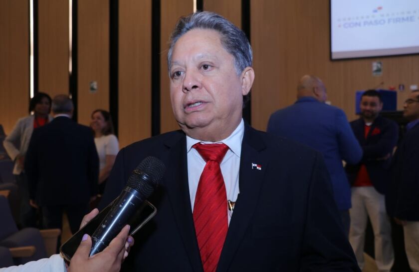 Actualizan expedientes de personas afectadas por la intoxicación masiva por dietilenglicol en Panamá